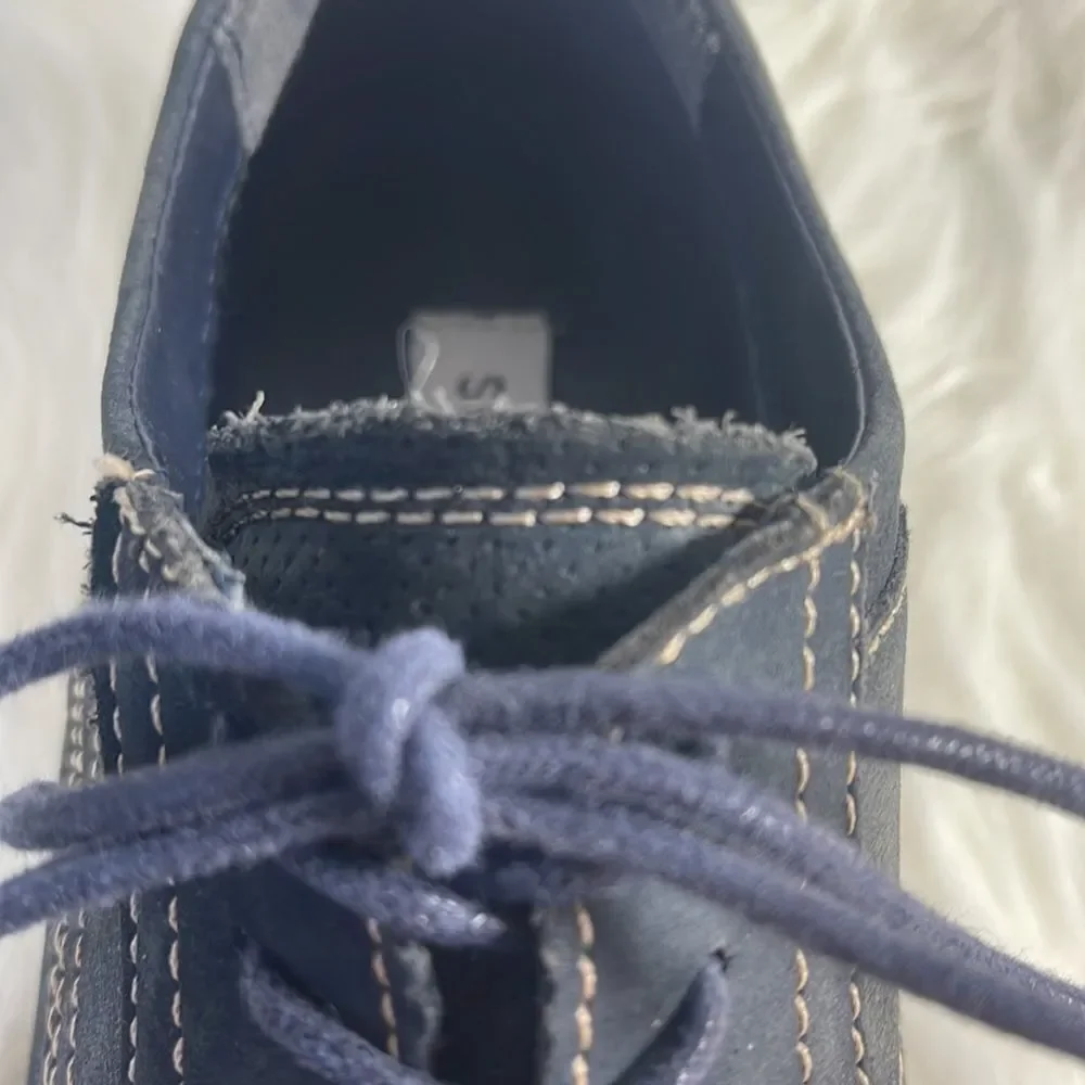 Steve Madden Chay Navy Leather Cap Toe Lace Up Oxfords Sz‎ 9